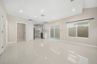 342 Pasadena Ave in South Pasadena, CA - Building Photo - Building Photo