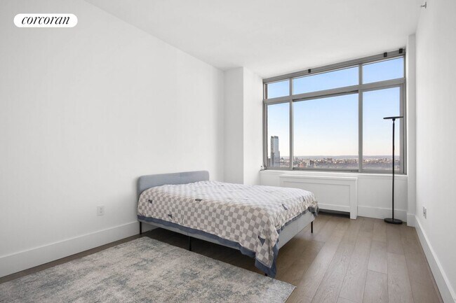 271 W 47th St in New York, NY - Building Photo - Building Photo