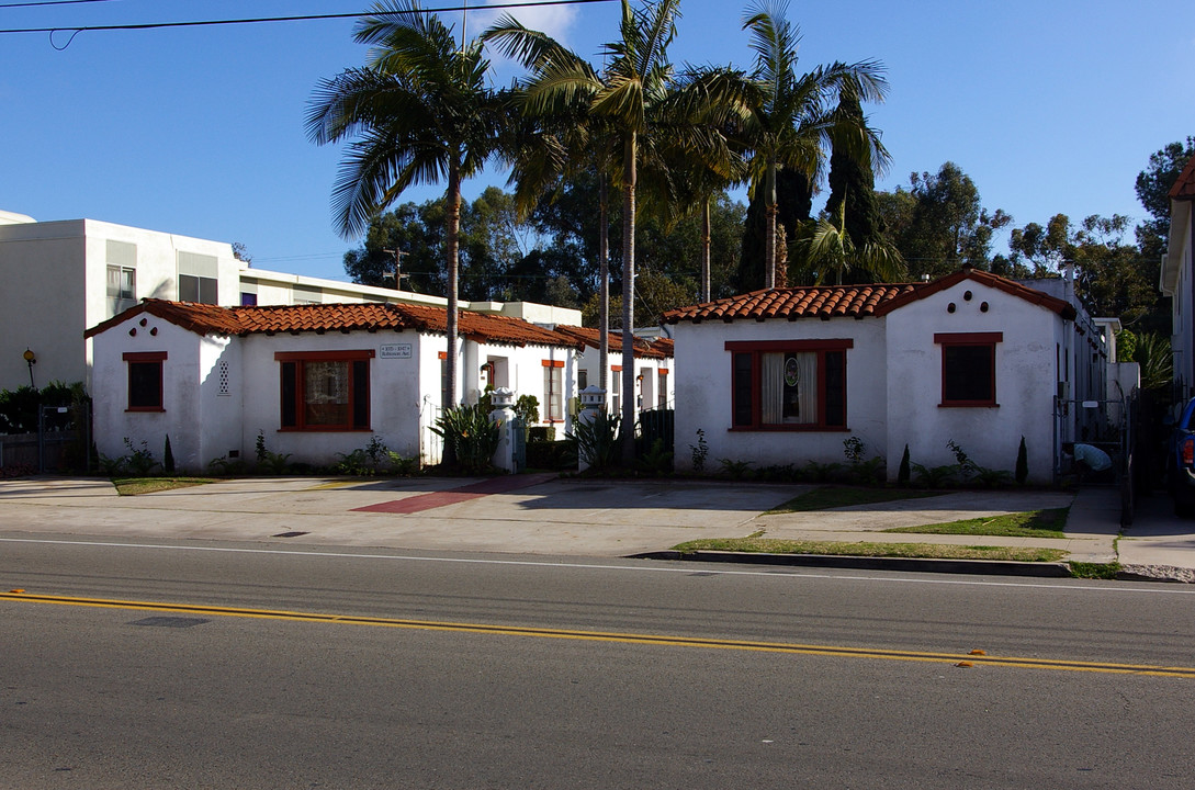 1035-1047 Robinson Ave in San Diego, CA - Foto de edificio