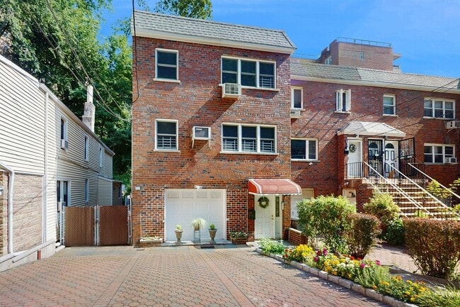 property at 273 W 254th St