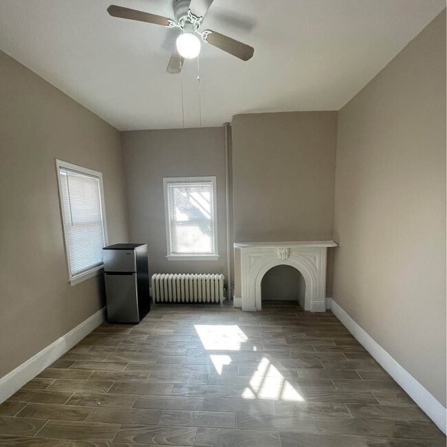 62 Dehart Pl, Unit 2 in Elizabeth, NJ - Building Photo - Building Photo