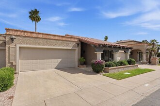 7519 N Vía Camello Del Sur in Scottsdale, AZ - Building Photo - Building Photo