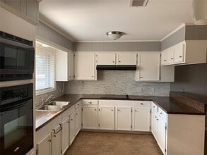 1616 3rd St in Galena Park, TX - Building Photo - Building Photo