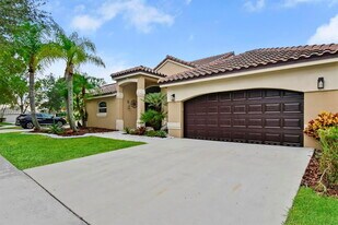 767 Verona Lake Dr in Weston, FL - Building Photo