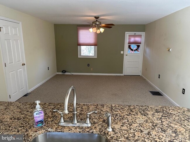 396 Laurel Trail in Crownsville, MD - Building Photo - Building Photo