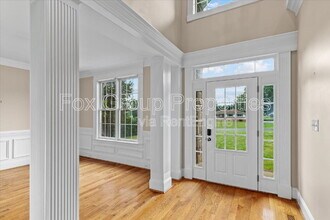 7887 Mountain Shore Dr in Sherrills Ford, NC - Building Photo - Building Photo