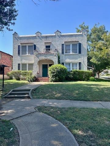 property at 600 Monticello Dr