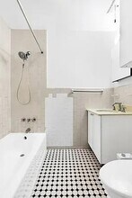 250 W 15th St in New York, NY - Building Photo - Building Photo