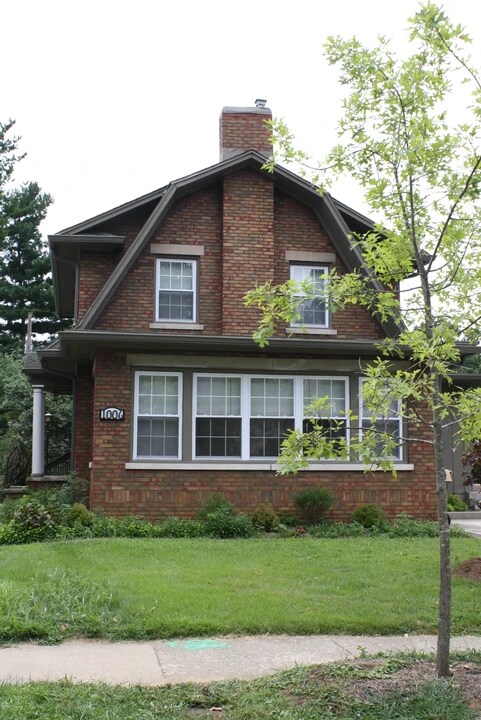 1006 E 1st St in Bloomington, IN - Building Photo