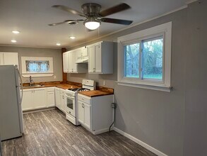 1389 Broadway, Unit 1389 Lower in Darien Center, NY - Building Photo - Building Photo