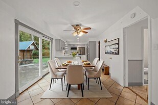 3816 Irongate Ln in Bowie, MD - Building Photo