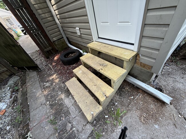2036 Mackoy St in Covington, KY - Building Photo - Building Photo