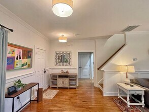 2810 W Main St in Durham, NC - Building Photo - Building Photo