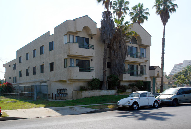 5453 W 99th Pl in Los Angeles, CA - Building Photo - Building Photo