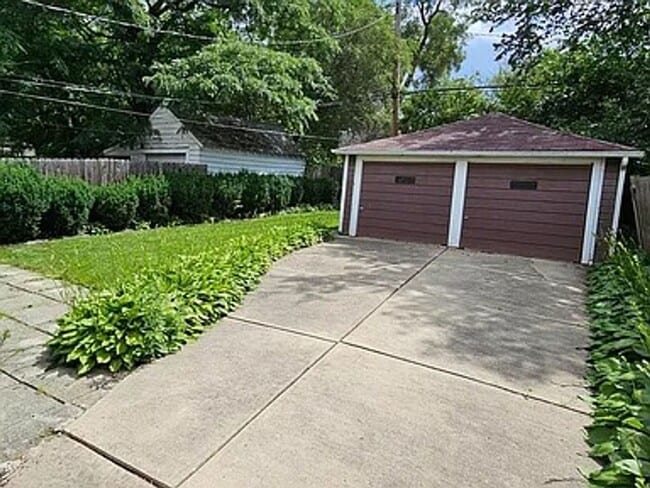 17184 Fielding St in Detroit, MI - Building Photo - Building Photo