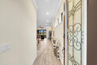 7921 NW 82nd Ct in Tamarac, FL - Building Photo - Building Photo