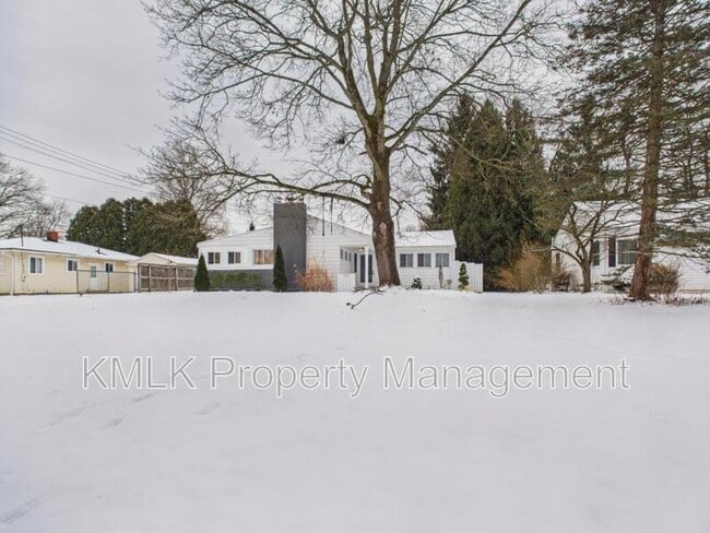 property at 2514 Carson Rd