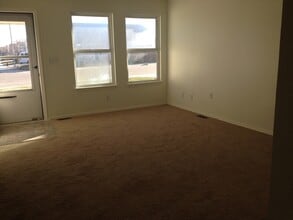 1915 Almond Ave in Greeley, CO - Building Photo - Building Photo