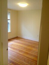 14 Massachusetts Ave, Unit 2 Bedroom 1 bath Apt in Lexington, MA - Building Photo - Building Photo