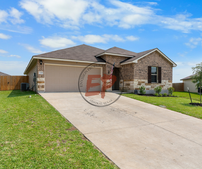 7208 Guadalupe Rd in China Spring, TX - Building Photo - Building Photo