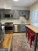 5412 Midship Ct in Burke, VA - Building Photo