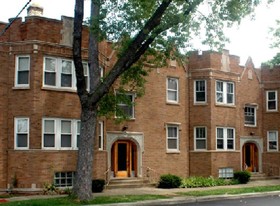 4202-4214 W Cullom Ave Apartments