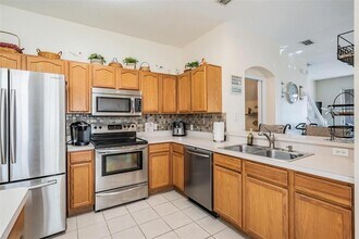 6649 80th Ave in Pinellas Park, FL - Building Photo - Building Photo