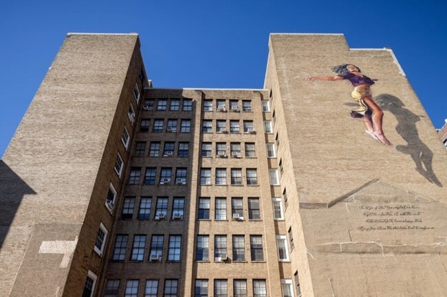 Spruce Tower in Philadelphia, PA - Foto de edificio - Building Photo