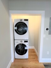 73 Pearl St, Unit 2 in Somerville, MA - Building Photo - Building Photo