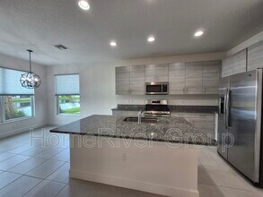 11396 SW Willow Ln in Port St. Lucie, FL - Building Photo - Building Photo
