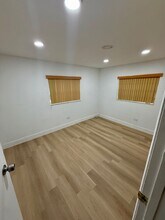 739 NW 51st St in Miami, FL - Building Photo - Building Photo