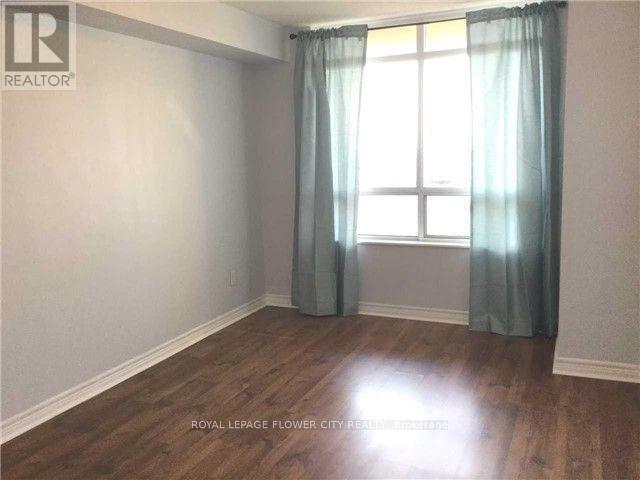 1701-1710 HUMBERWOOD Blvd in Toronto, ON - Building Photo - Building Photo