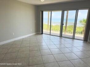 1095 Jimmy Buffett Mem Hwy in Indialantic, FL - Building Photo - Building Photo