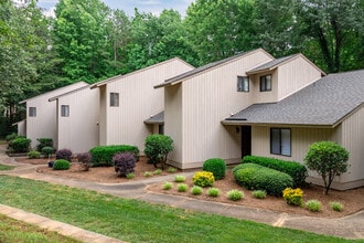 Peachtree Place Apartments in Fort Mill, SC - Building Photo - Building Photo