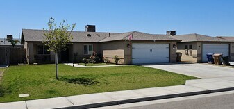 1103 Guerrero Ave in Bakersfield, CA - Building Photo