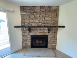 8335 E Fairmount Dr in Denver, CO - Building Photo - Building Photo