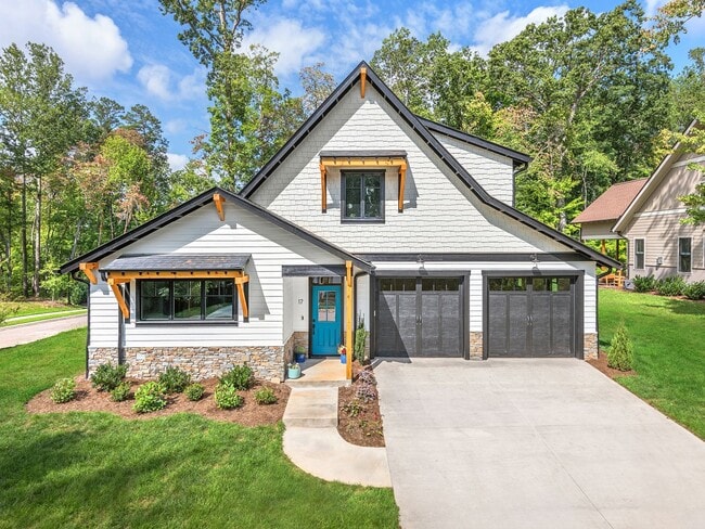 property at 17 Ashe Park Cir