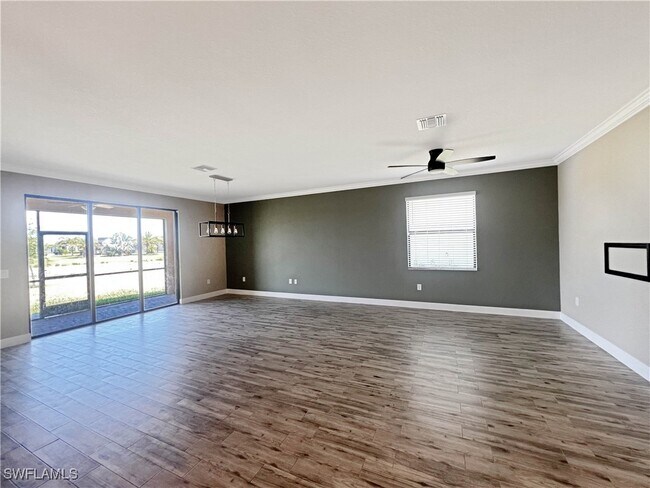 14616 Monrovia Ln in Ft. Myers, FL - Building Photo - Building Photo