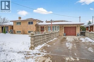 44 Aldridge St in Hamilton, ON - Building Photo