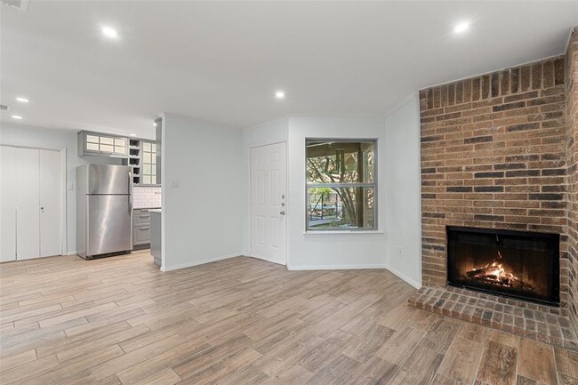 property at 5608 Cougar Dr