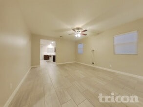 17142 W Seldon Ln in Waddell, AZ - Building Photo - Building Photo