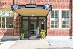 2929 McGee Trafficway, Unit 200, in Kansas City, MO - Building Photo
