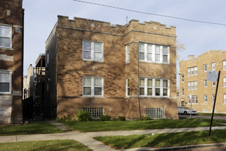 5301-5315 W Hirsch St in Chicago, IL - Building Photo - Building Photo