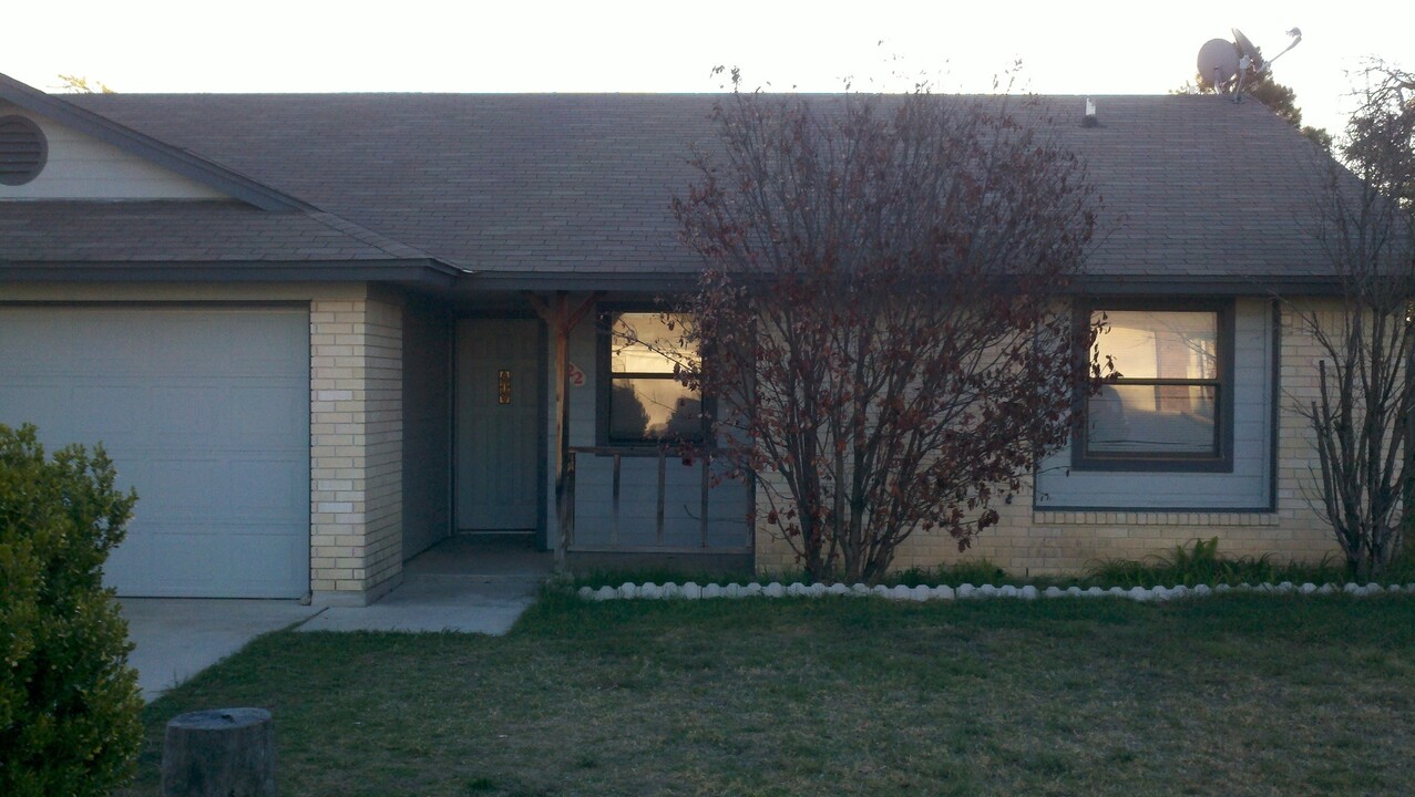 322 Chestnut Dr in Copperas Cove, TX - Building Photo