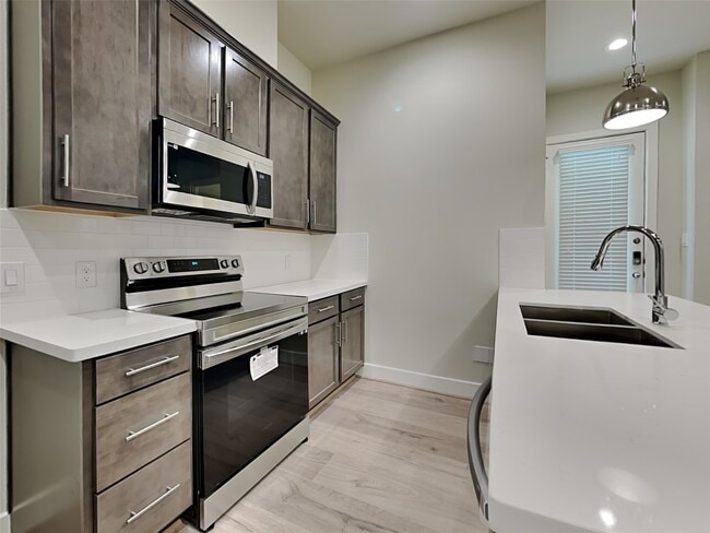5730 Paul Quinn St in Houston, TX - Building Photo - Building Photo