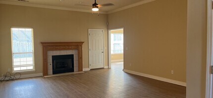 704 Glasgow Ln in Bentonville, AR - Building Photo - Building Photo