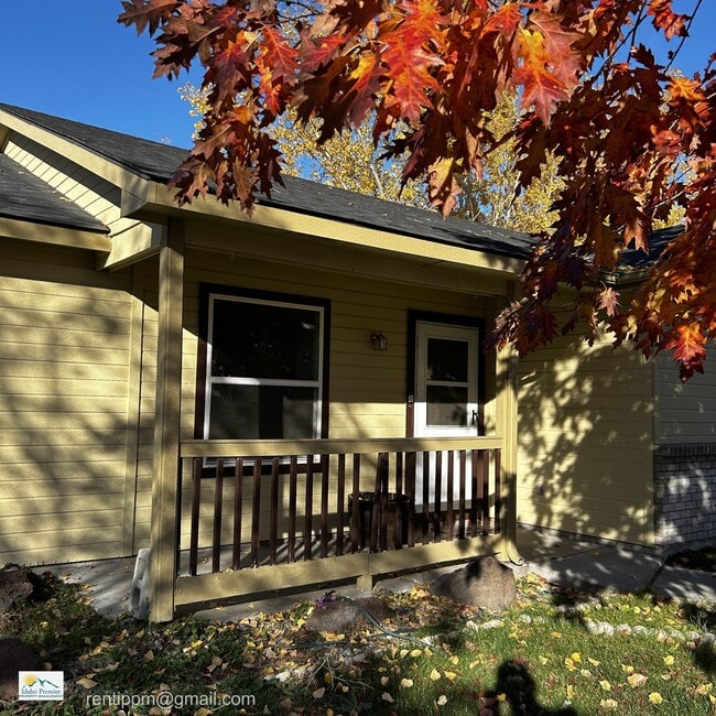 property at 1671 Klemmer Ave N