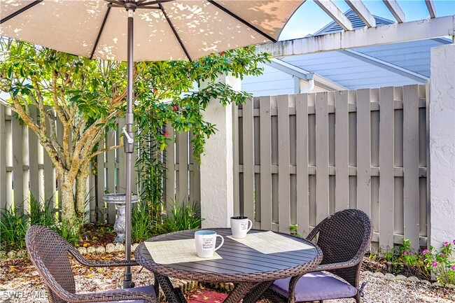 property at 878 Meadowland Dr