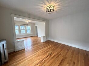 171 School St in Watertown, MA - Building Photo - Building Photo