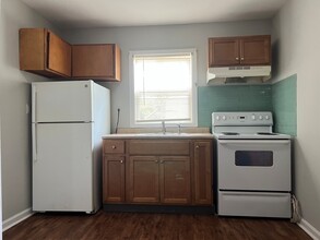 2413 S Fraser St, Unit 2-Bedroom in Georgetown, SC - Building Photo - Building Photo
